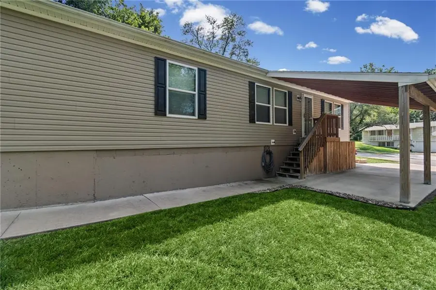 1108 NE 52nd Terrace, Kansas City, MO 64118 - #2