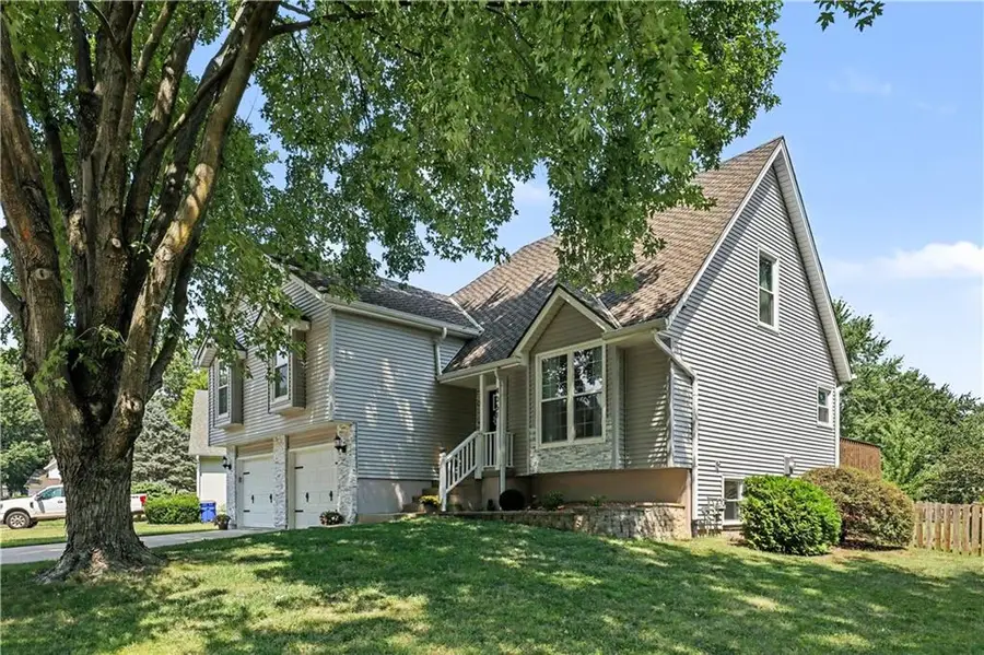 4051 SW Clipper Lane, Lees Summit, MO 64082 - #2