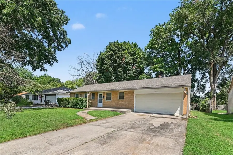 13008 E 38th Street, Independence, MO 64055 - #2