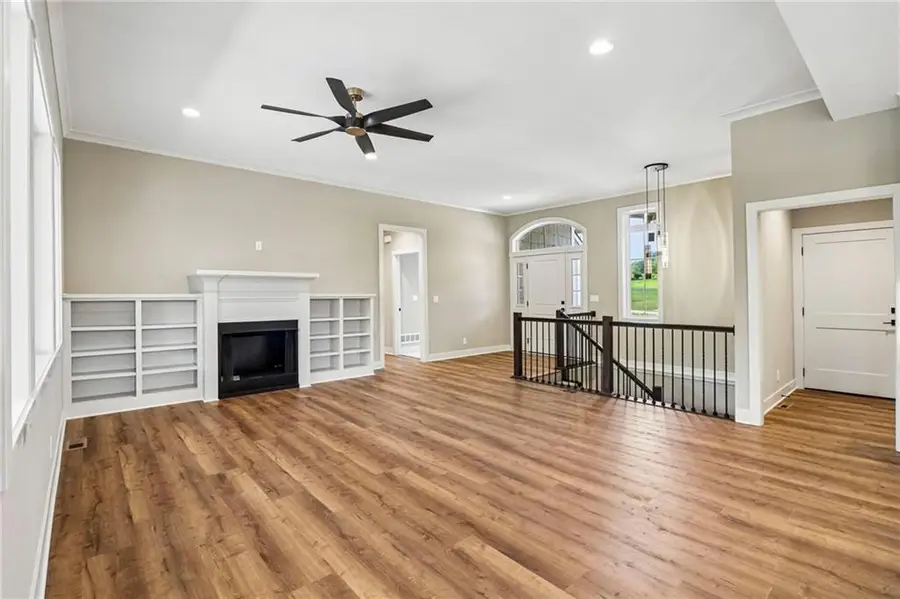 12215 S Eagle Crest Drive, Lees Summit, MO 64086 - #3