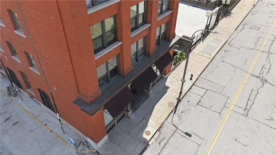 609 Central Street #1306, Kansas City, MO 64105 - #3
