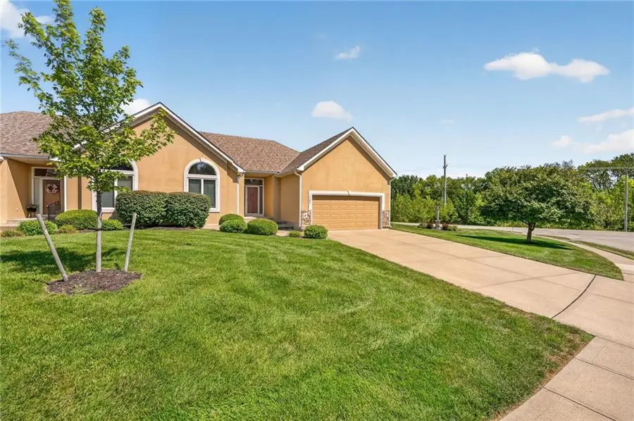 7562 N Eastern Avenue, Kansas City, MO 64158 - #2