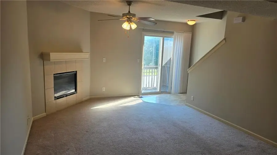 425 Hawthorne Boulevard #4, Warrensburg, MO 64093 - #3