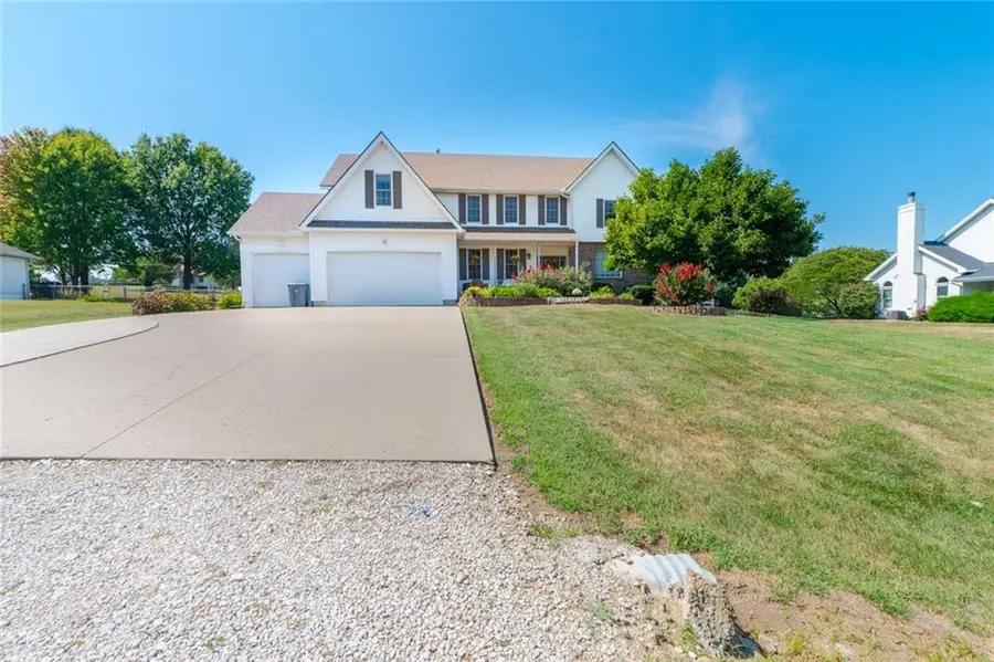 17807 157th Terrace, Basehor, KS 66007 - #2