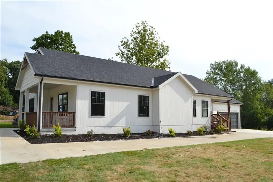 1619 N 55th Street, Kansas City, KS 66102 - #2