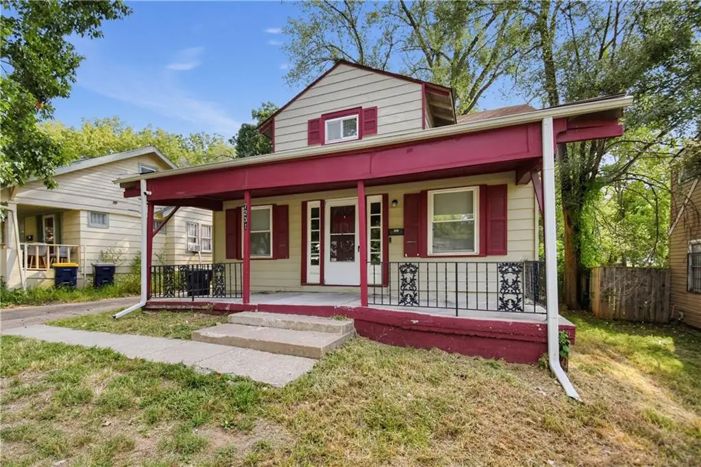 7231 Bales Avenue, Kansas City, MO 64132 - #1
