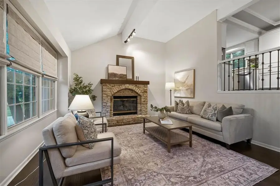 9410 Greenway Lane, Lenexa, KS 66215 - #3