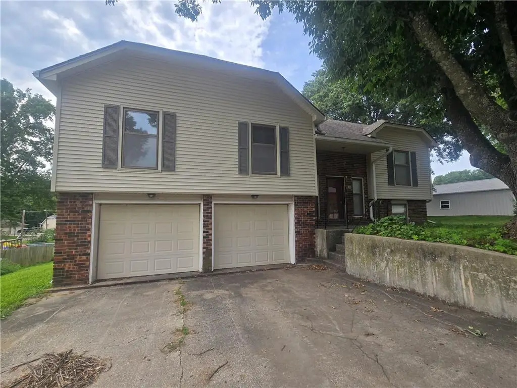 809 Tanyard Drive, Wellington, MO 64097 - #1