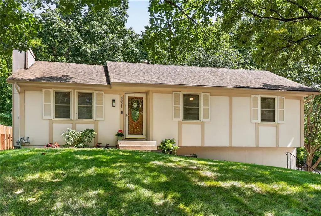 6901 N Mercier Street, Kansas City, MO 64118 - #1