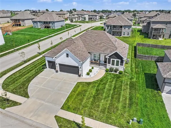 10931 N Bristol Avenue, Kansas City, MO 64156