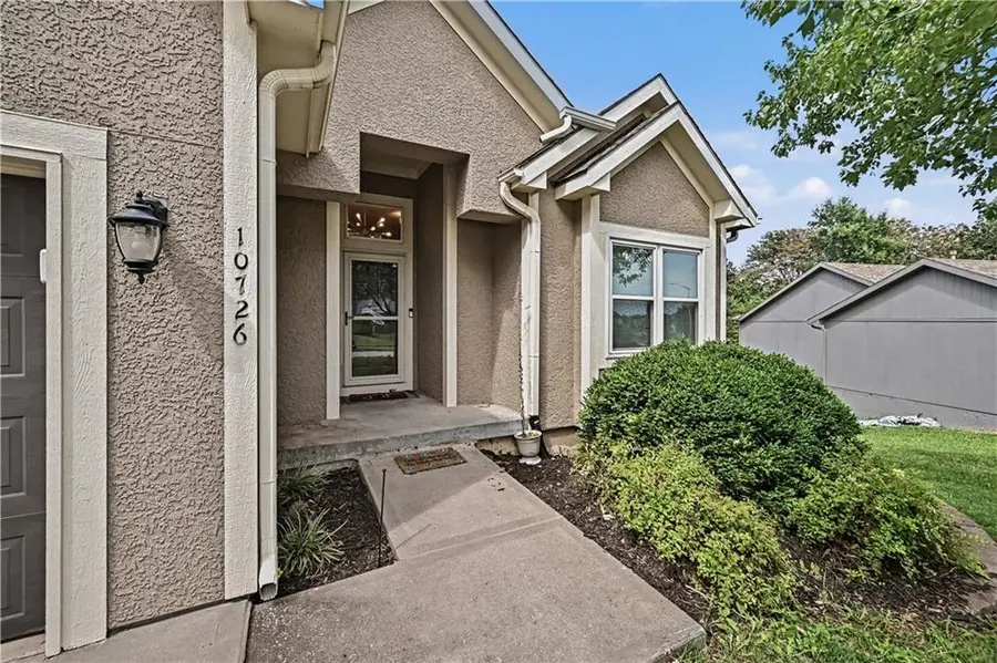 10726 N Tennessee Avenue, Kansas City, MO 64157 - #3
