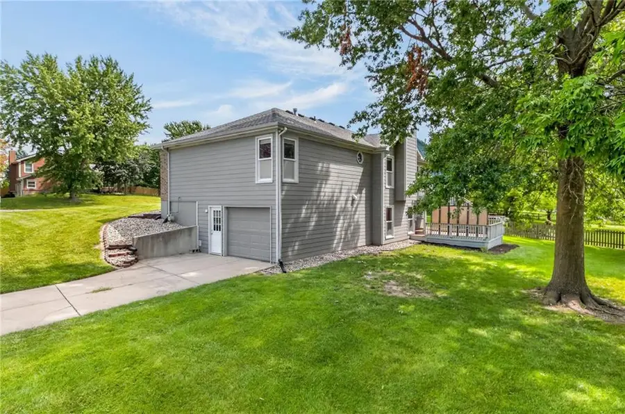 1303 NE 103rd Street, Kansas City, MO 64155 - #3