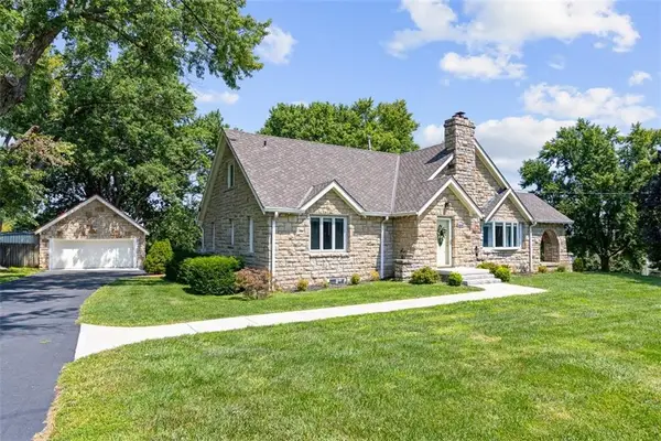 5040 County Line Road, Kansas City, KS 66106
