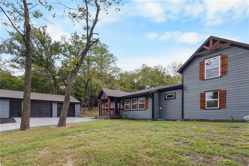 15905 W 289th Street, Paola, KS 66071 - #1