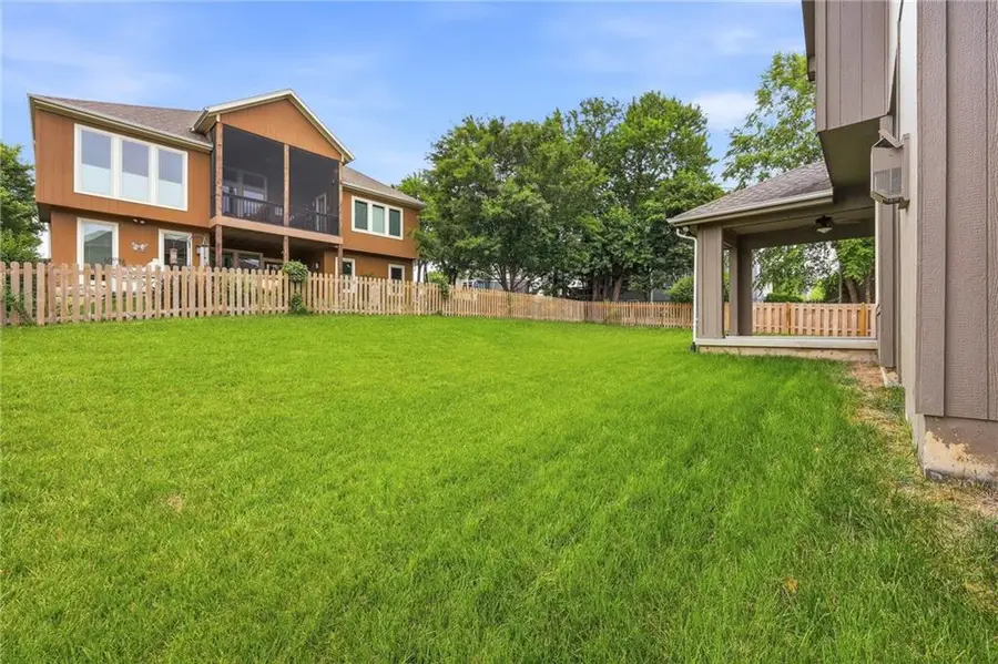 24504 W 80th Place, Lenexa, KS 66227 - #3