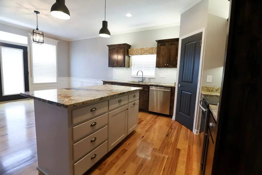 3725 N 154th Street, Basehor, KS 66007 - #3