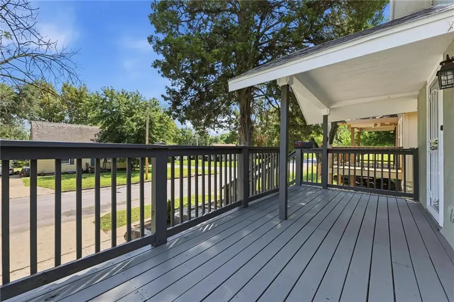5240 South Benton Avenue, Kansas City, MO 64130 - #3