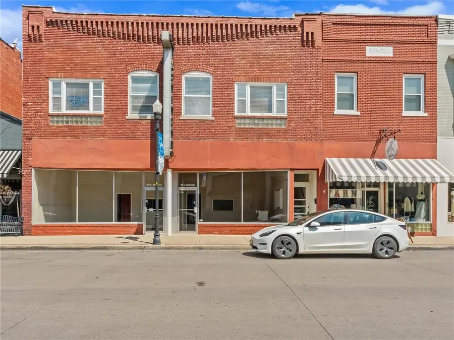110-114 E Broadway Avenue, Excelsior Springs, MO 64024 - #2