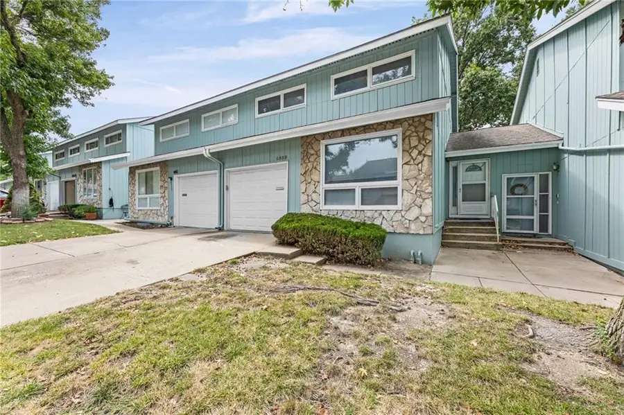 6559 W 49th Street, Mission, KS 66202 - #2
