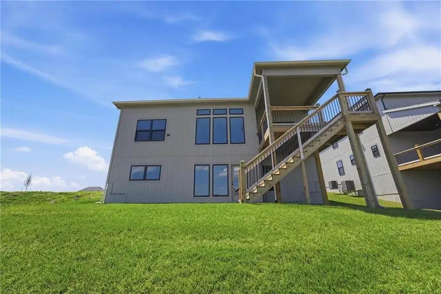 10511 N Liberty Street, Kansas City, MO 64155 - #2