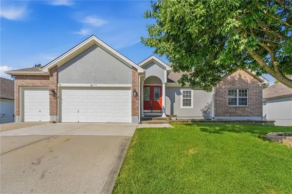 1018 N Old Mill Road, Independence, MO 64056