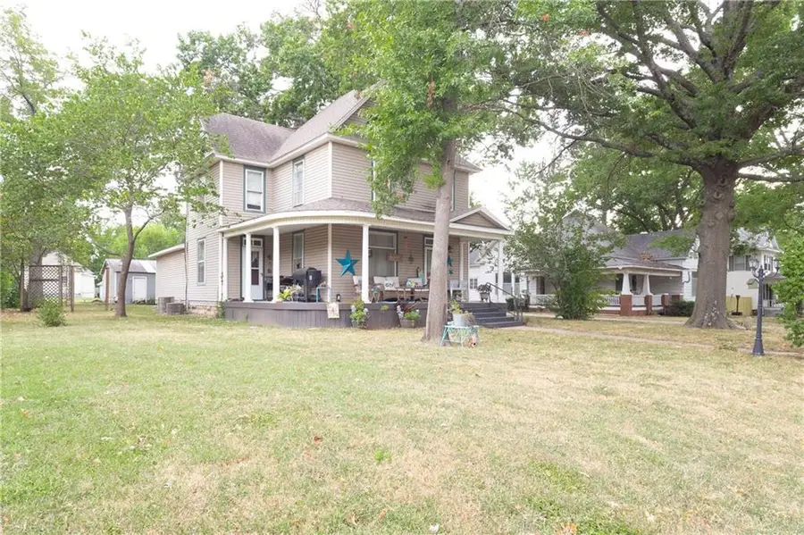 825 Main Street, Cherryvale, KS 67335 - #3