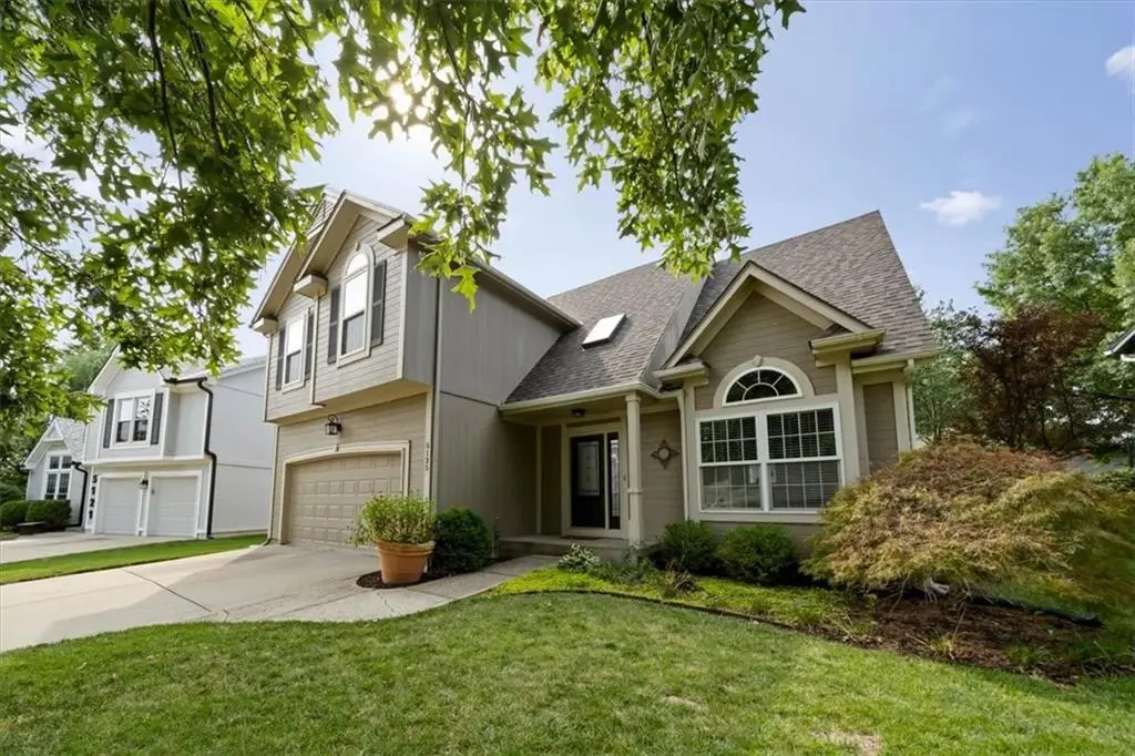 5125 Roundtree Street, Shawnee, KS 66226 - #1