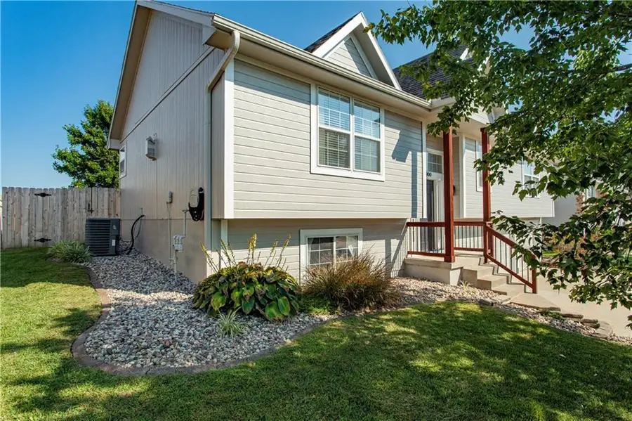 900 NW Poplar Court, Grain Valley, MO 64029 - #2