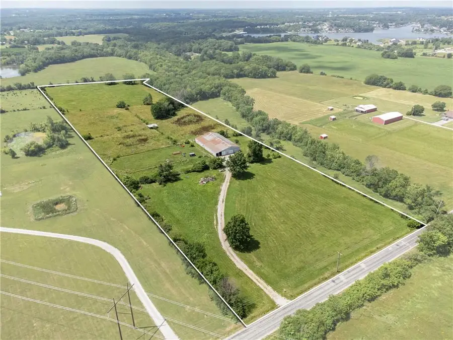21505 E 163rd Street, Greenwood, MO 64034 - #2
