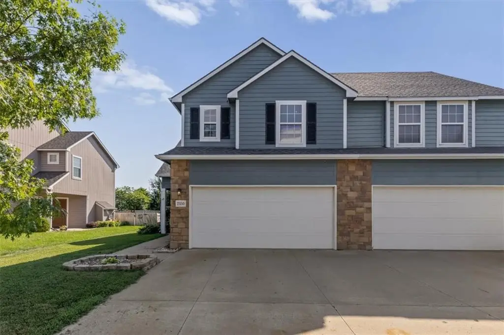 2350 Surrey Drive, Lawrence, KS 66046 - #1