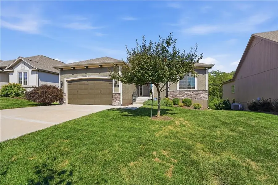 11111 N Euclid Avenue, Kansas City, MO 64155 - #2