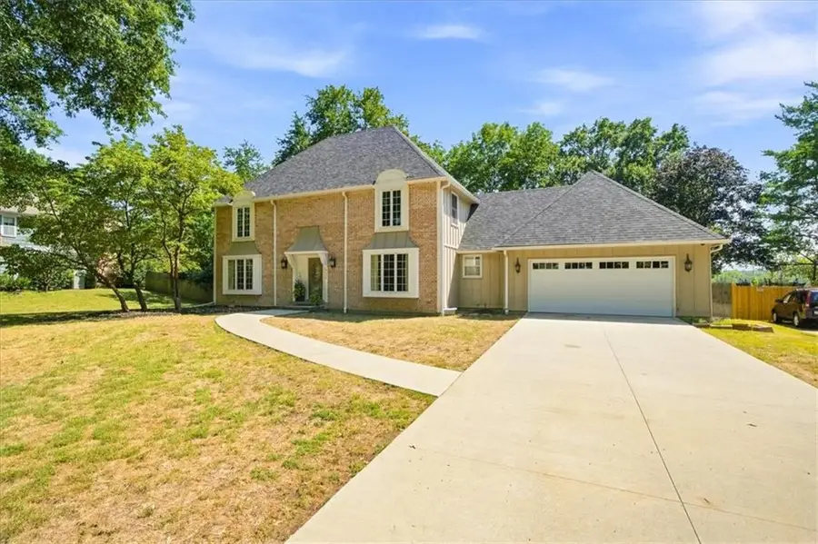 8347 W 102nd Street, Overland Park, KS 66212 - #2
