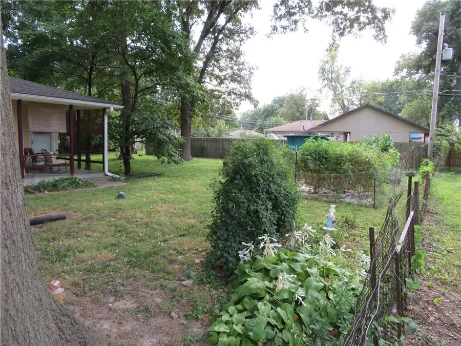 2207 NW Polk Street, Topeka, KS 66608 - #3