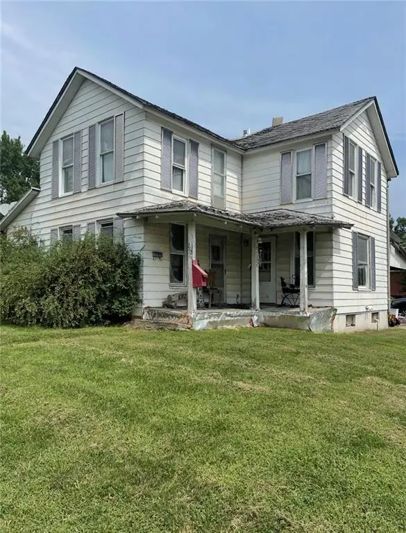 202 N Alanthus Avenue, Stanberry, MO 64489 - #1
