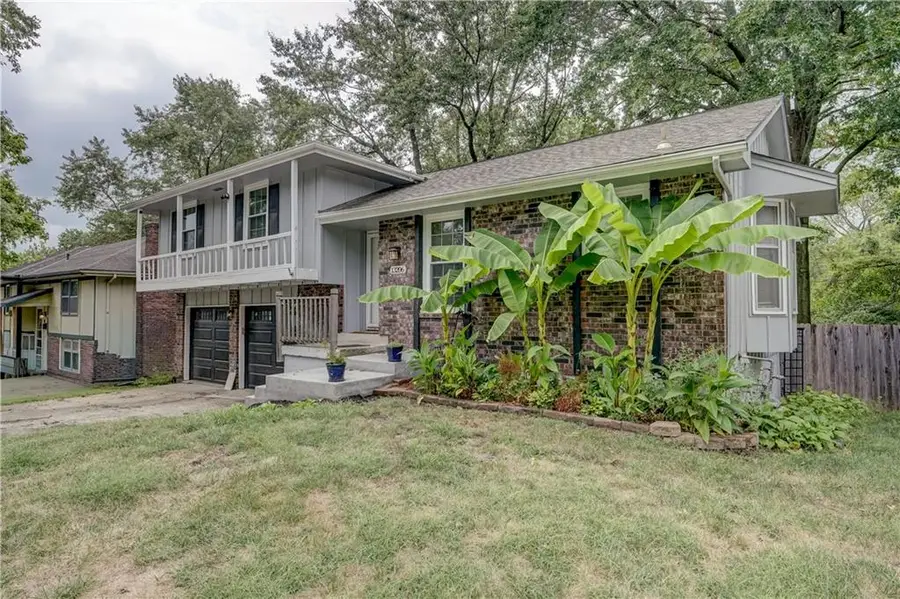 13206 Lowell Avenue, Grandview, MO 64030 - #3