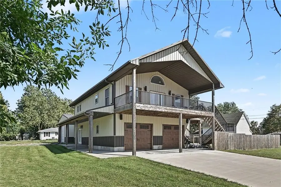 100 S 2nd Street, King City, MO 64463 - #2