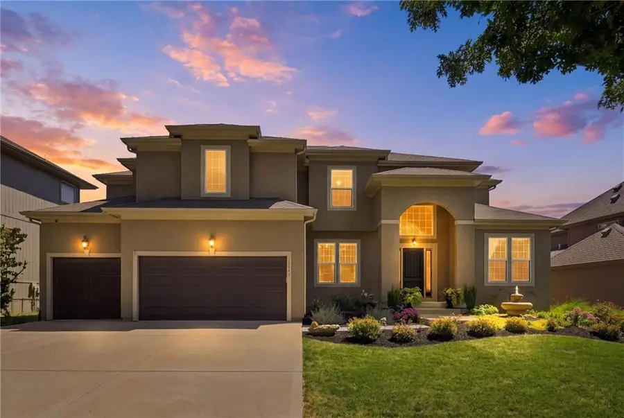 15447 W 164 Terrace, Olathe, KS 66062 - #2