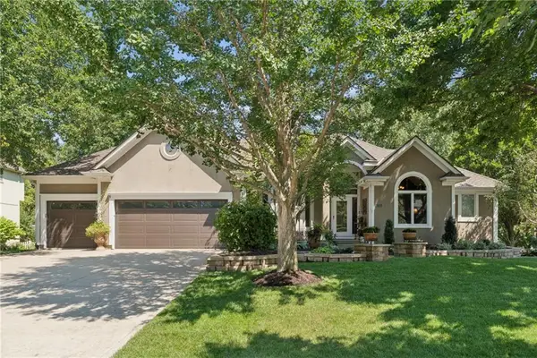 14809 Linden Street, Leawood, KS 66224