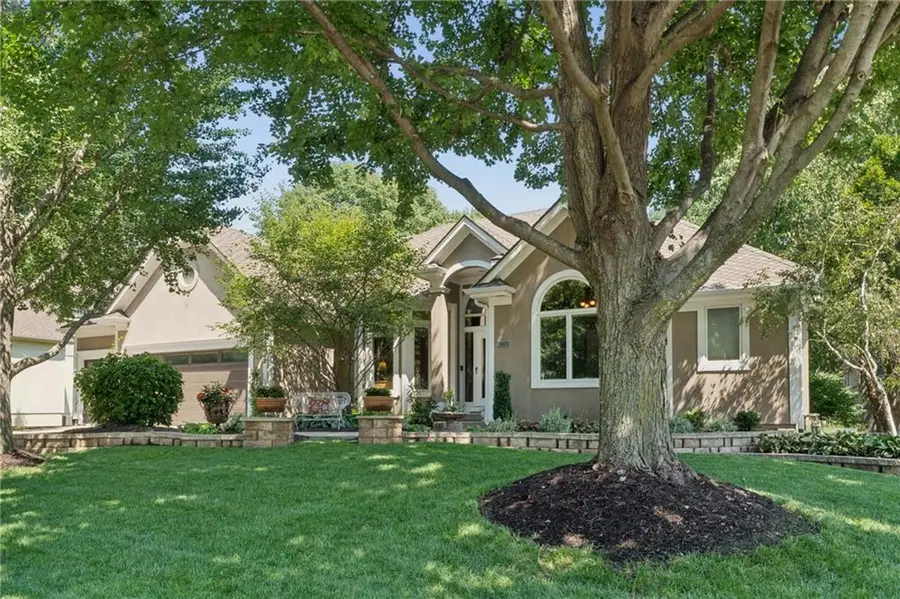 14809 Linden Street, Leawood, KS 66224 - #3