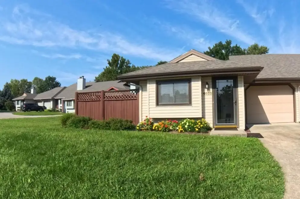 4022 10th Avenue, Leavenworth, KS 66048 - #1