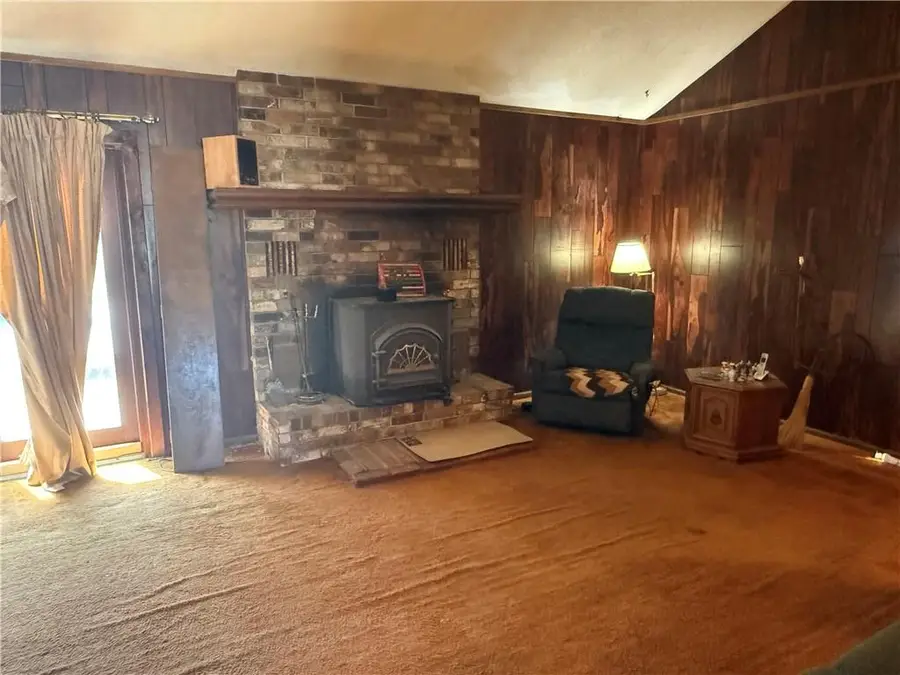 1886 Shawnee Road, Ottawa, KS 66067 - #2
