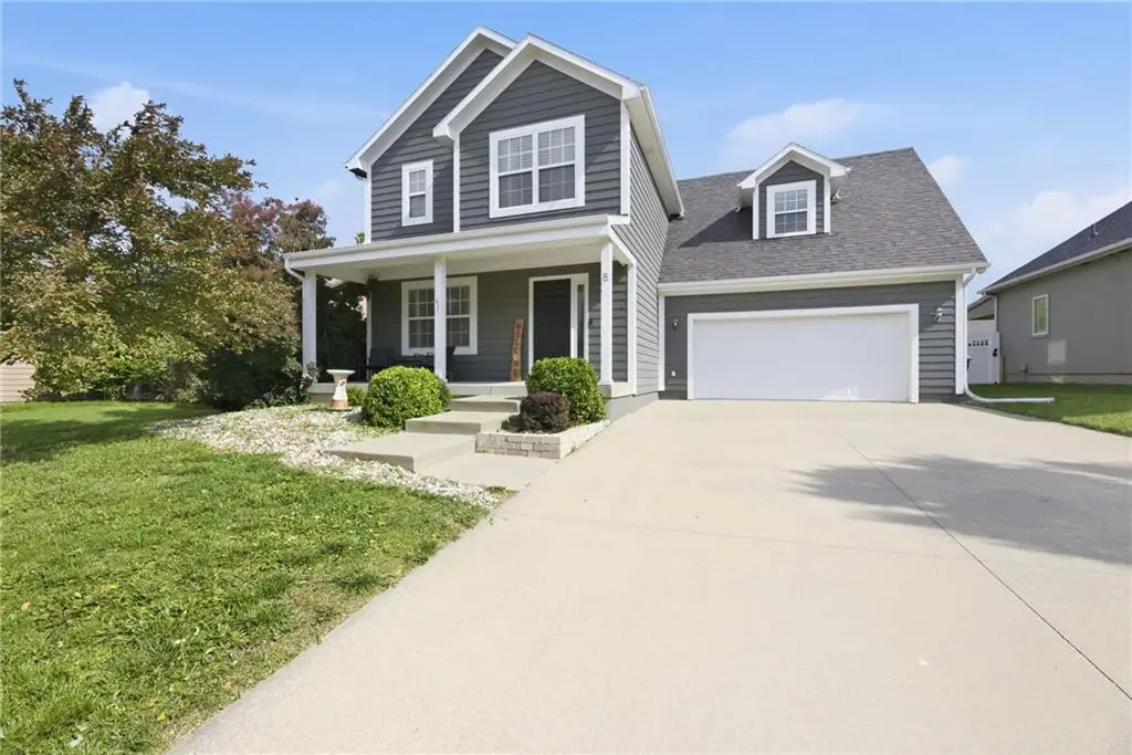8 Westwood Circle, Ottawa, KS 66067 - #1
