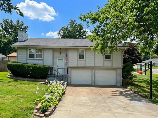 507 S 6th Street, Savannah, MO 64485