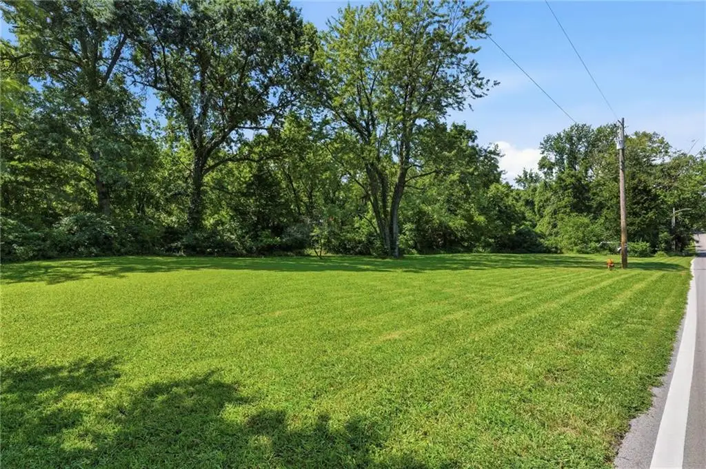13409 & 13411 Kemper Avenue, Independence, MO 64050 - #1