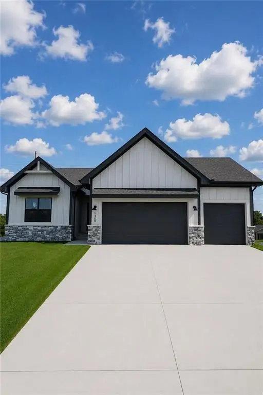 1300 Larkspur Place, Raymore, MO 64083 - #1