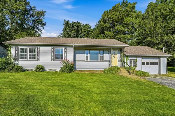 6000 Arlington Avenue, Kansas City, MO 64133