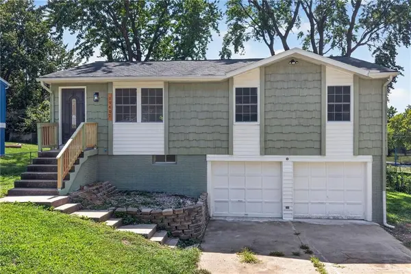 19407 E 5th Terrace Court N, Independence, MO 64056