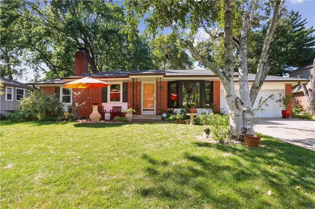 4026 N Tracy Avenue, Kansas City, MO 64116 - #1