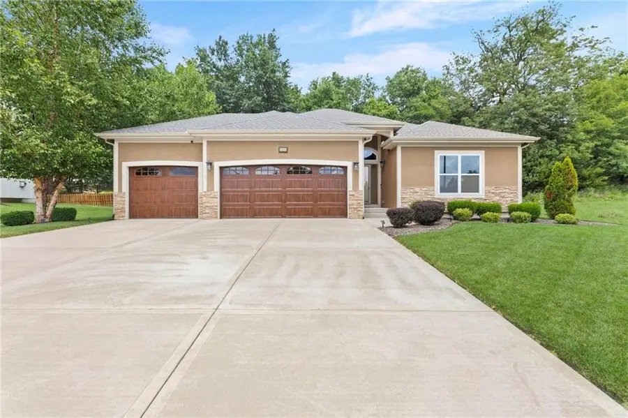 5024 78th Way, Kansas City, MO 64151 - #3