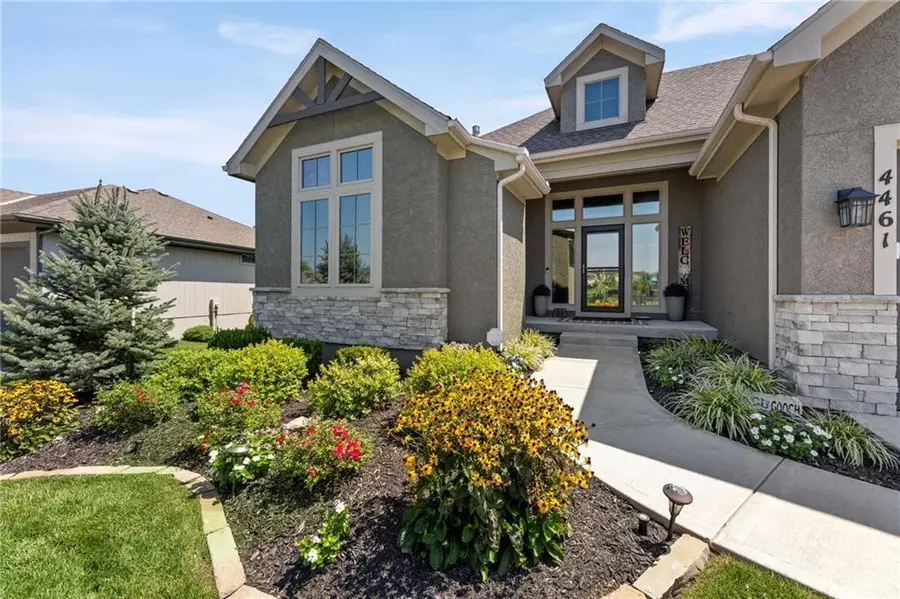 4461 Lakeview Terrace, Basehor, KS 66007 - #3